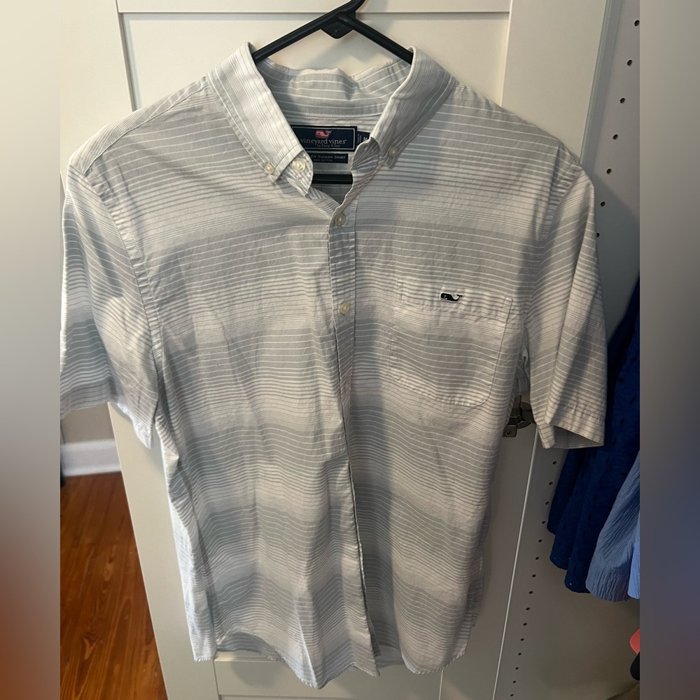 Vineyard Vines Slim Fit Tucker Shirt. M